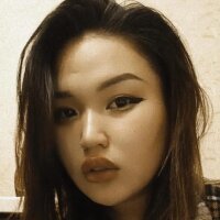 mia_son01's Offline Chat Room