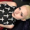 KattMoreheadz's Offline Chat Room