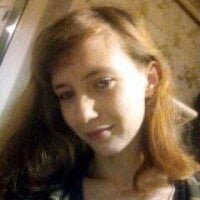 GinaLee Adlı Modelin Çevrimdışı Sohbet Odası