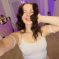 HillaryMare offline chatrum