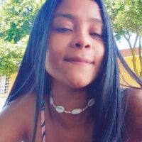 karla_brown18 অফলাইন চ্যাট রুম