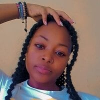 Polite_mellanin's Offline Chat Room