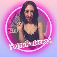 petitebarbiexxx's Profile Pic