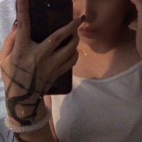 LizaGun's Offline Chat Room