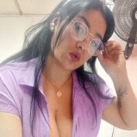 bigboobsrose1 webcam