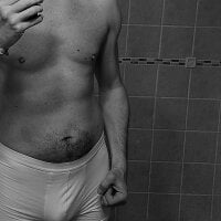 alpha4cuckolds' Offline Chat Room