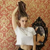 CarolinaFly's Offline Chat Room