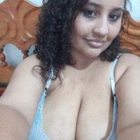 Acantis' Offline Chat Room