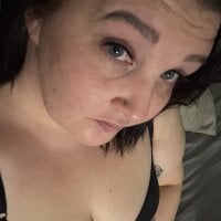 Curvy_Skye89X's Avatar Pic