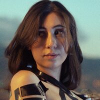 michell_santoos' Offline Chat Room