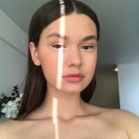 OliviaFordb's Avatar Pic