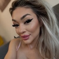 BarbaraMonn webcam model