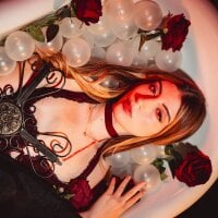 Mia_Heartt webcam model