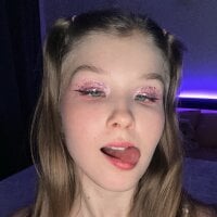 Cute_Emiliya's Avatar Pic