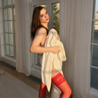 Simona_Lewis's Profile Photo