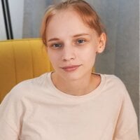CarynFrever webcam