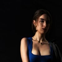 BellaNovaGoddess' Offline Chat Room