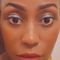 Sexy_Ebony_Goddess' Offline Chat Room