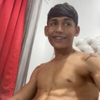 Model Juniorbigcock1