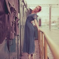 Holly_Oiya's Avatar Pic