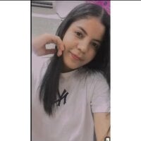 PaolaSexyCouple's Offline Chat Room