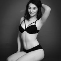 OliviaAlize's Offline Chat Room