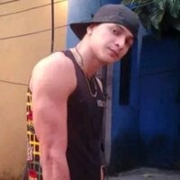 sixcameta's Offline Chat Room