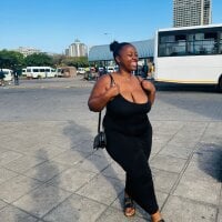 amourbigass webcam model