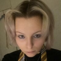 Celena_Houlett's Offline Chat Room