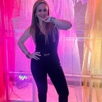 Lupita_lover's Offline Chat Room