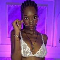 Tahira_21_'s Avatar Pic