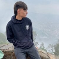 sweet_petter webcam model