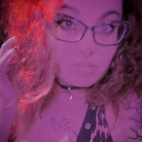 GothThiccCutie Ruang Obrolan Offline