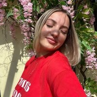 Emily_ly6