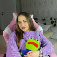 RoxyShyyy Adlı Modelin Çevrimdışı Sohbet Odası