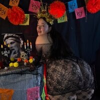 Zoe_Curvy webcam model