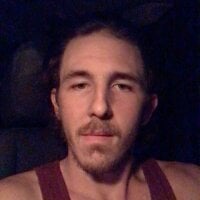 Offline chatovací místnost bootieliqours