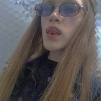 FilleEnNoir's Offline Chat Room