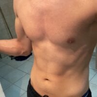 midouu0311 webcam