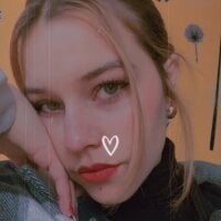 yanmarian's Offline Chat Room