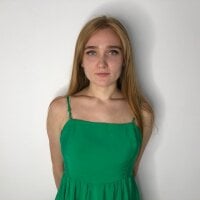 JaniceYoung's Offline Chat Room