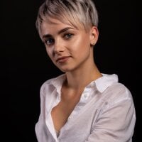 xxJessyJess' Offline Chat Room