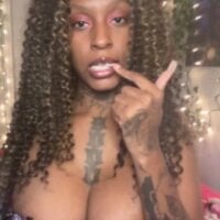 MistiSavannah webcam model