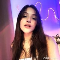 Honeey_ Cam Model Profile | Stripchat