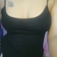 charmingruhi webcam model