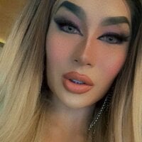 MissKylie002 webcam