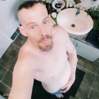 DaddyMaddison webcam