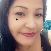 luna1215's Profile Pic
