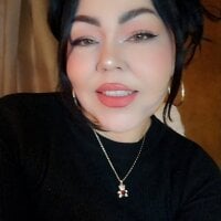 Mommy-pervert webcam model