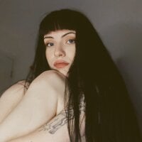 astra_rift's Offline Chat Room